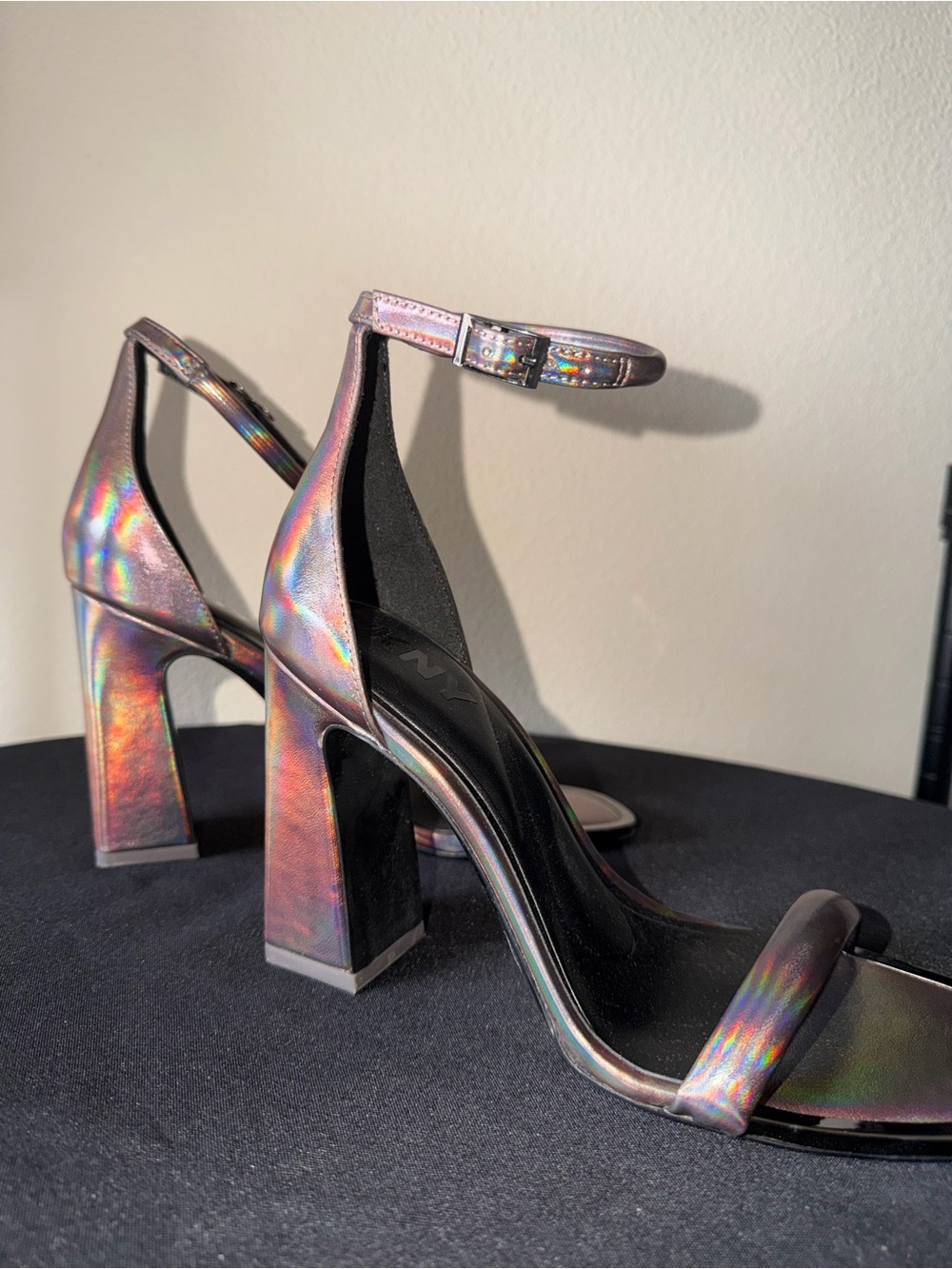 DKNY “Waylin” Iridescent Ankle-Strap Block Heels 😍❤️‍🔥